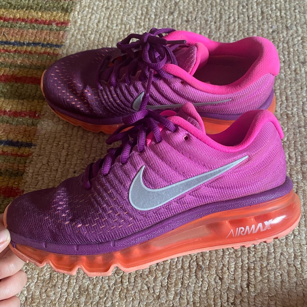 Nike AirMax Colorful Sneakers! 💜💗🧡